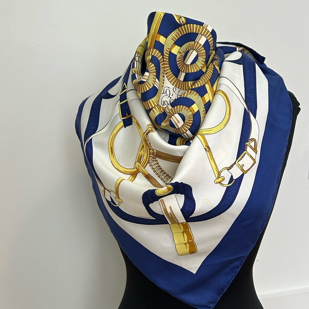 Hermes Eperon D'Or Forever Scarf 90 - Picture 6 of 6